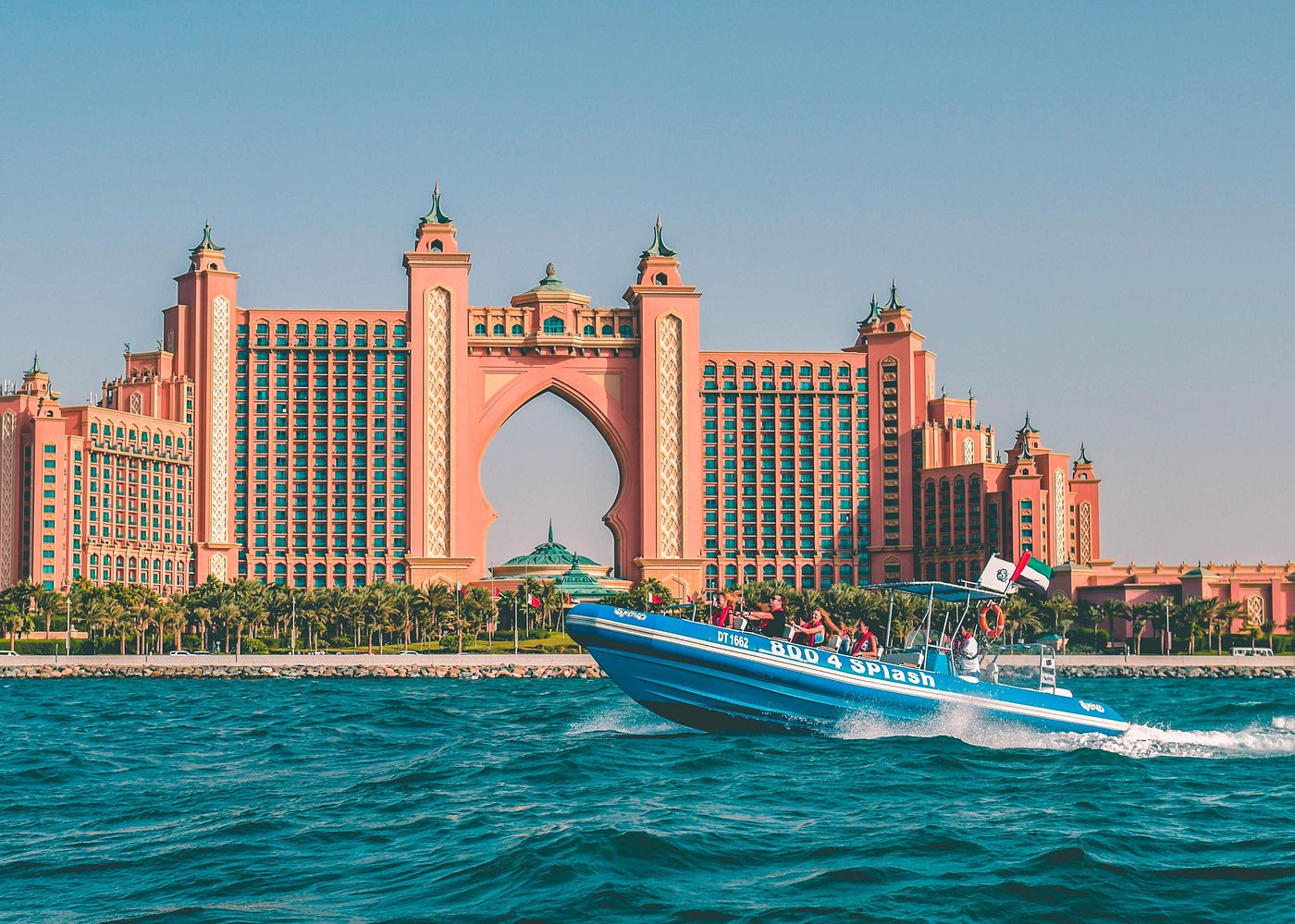 Rinker Cruising Boat
